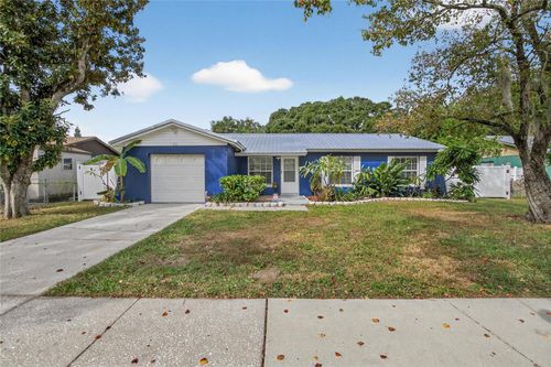 221 Faithway Dr, Seffner, FL, 33584-5707 | Card Image