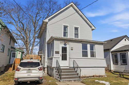 4919 Huron Street, Niagara Falls, ON, L2E2J4 | Card Image