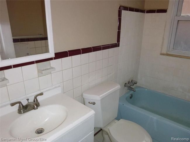 19456 Stoepel St, House other with 3 bedrooms, 1 bathrooms and null parking in Detroit MI | Image 8