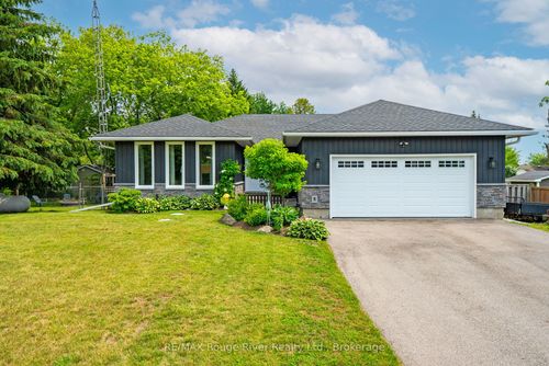 257 Port Hoover Rd, Little Britain, ON, K0M2C0 | Card Image