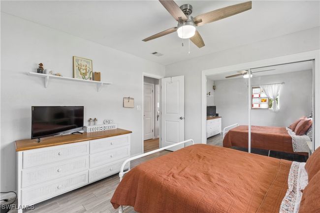 9948 Almetta Ave, House other with 2 bedrooms, 1 bathrooms and null parking in FORT MYERS FL | Image 12