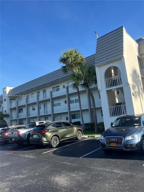 apt-301-8280 Sunrise Lakes Blvd, Sunrise, FL, 33322-0003 | Card Image