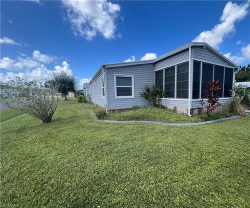 9849 Creekwood Ln, FORT MYERS, FL, 33905-5114 | Card Image