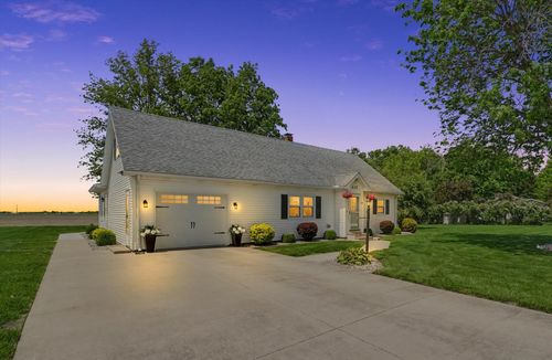 137 Chippewa Dr, Loda, IL, 60948-9402 | Card Image
