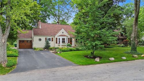 38 Lombardy Lane, Hamburg, NY, 14075 | Card Image