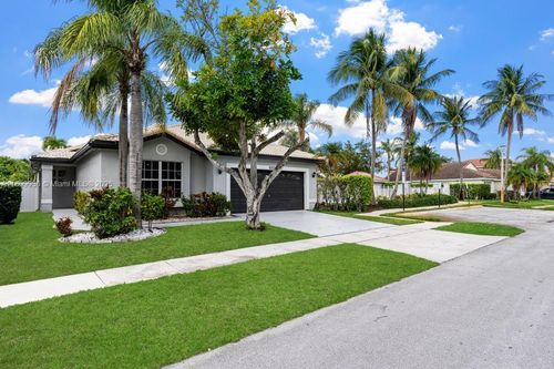 18311 Nw 19th St, Pembroke Pines, FL, 33029-3704 | Card Image