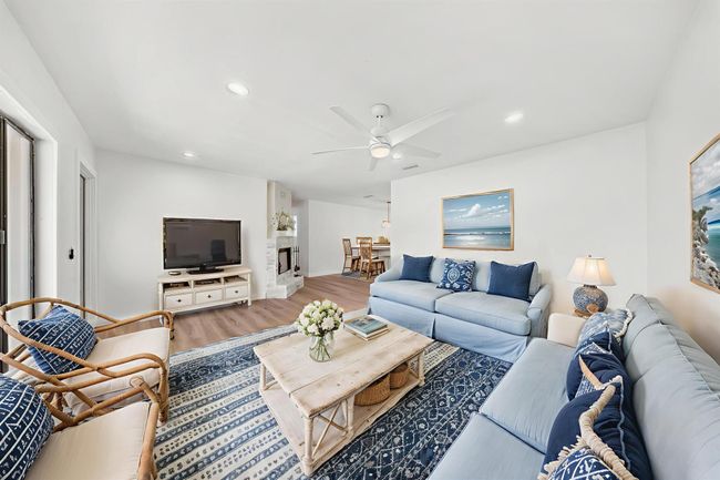 948 Canal Cir, House other with 3 bedrooms, 2 bathrooms and null parking in Sebastian FL | Image 12