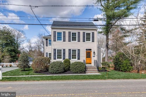 10 Chesterfield Georgetown Rd, CHESTERFIELD, NJ, 08515-9607 | Card Image