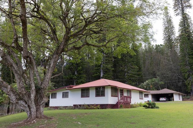 437 Hau Dr, House other with 3 bedrooms, 2 bathrooms and null parking in Lanai City HI | Image 4