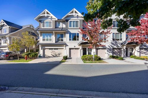 211-3105 Dayanee Springs Blvd, Coquitlam, BC, V3E0C2 | Card Image