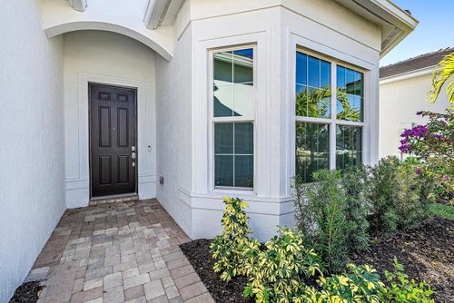 9775 Sw Meridian Way, Stuart, FL, 34997-2452 | Card Image