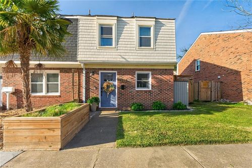 931 Delaware Ave, Virginia Beach, VA, 23451-4628 | Card Image