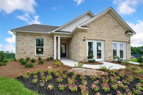 132 Park Ln, Fairburn, GA, 30213-5538 | Card Image