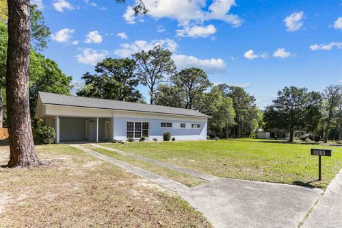 808 Woodland Dr, Pensacola, FL, 32503-3067 | Card Image