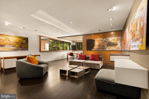 402-2725 39th St Nw, WASHINGTON, DC, 20007-1299 | Card Image