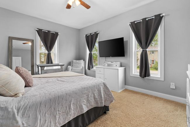 203 Weaver St, House other with 3 bedrooms, 2 bathrooms and null parking in RIDGEWAY WI | Image 14