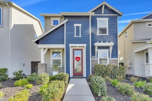 2862 Wheat Grass St, Sacramento, CA, 95833-4479 | Card Image