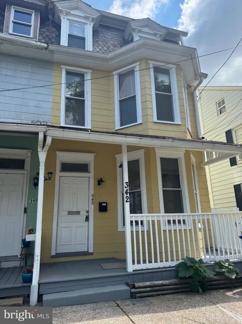 342 S Catherine St, MIDDLETOWN, PA, 17057-1317 | Card Image