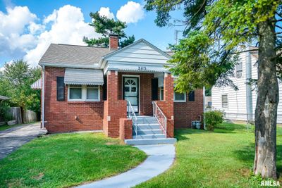 2113 Hudson Street, House other with 3 bedrooms, 1 bathrooms and null parking in Peoria IL | Image 1