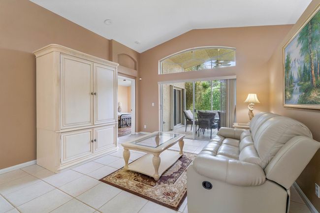 9594 Arbor View Dr, House other with 3 bedrooms, 2 bathrooms and null parking in Boynton Beach FL | Image 7