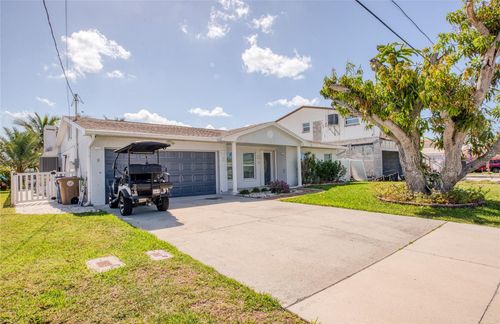 551 Crystal Dr, Madeira Beach, FL, 33708-2363 | Card Image