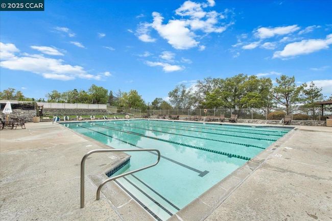 1359 Shell Ln, Townhouse with 3 bedrooms, 3 bathrooms and 2 parking in Clayton CA | Image 55