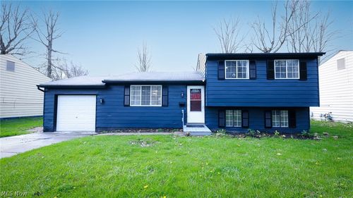 3539 Dunstan Dr Nw, Warren, OH, 44485-1405 | Card Image