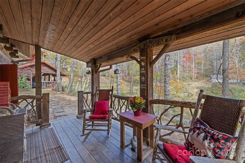 12 Victoria Rose Ln, Waynesville, NC, 28785-1480 | Card Image