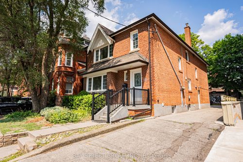 65 Spadina Rd, Toronto, ON, M5R2T1 | Card Image
