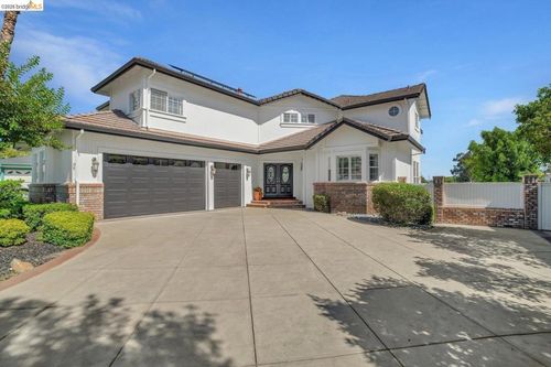 5530 Edgeview Dr, Discovery Bay, CA, 94505-9279 | Card Image