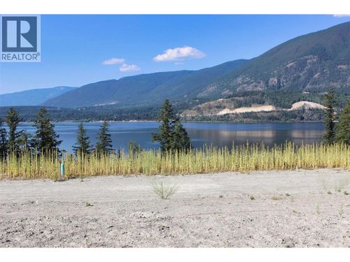 04-3648 Braelyn Rd, Tappen, BC, V0E2X1 | Card Image