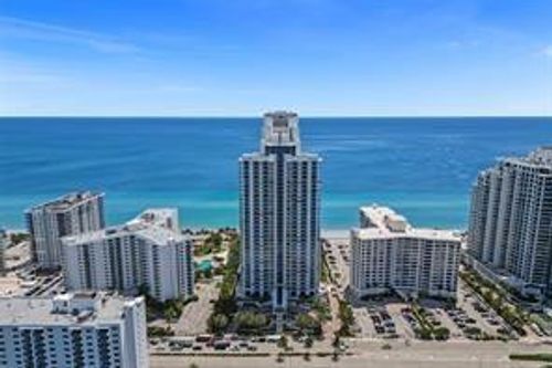 3003-3101 S Ocean Drive, Hollywood, FL, 33019 | Card Image