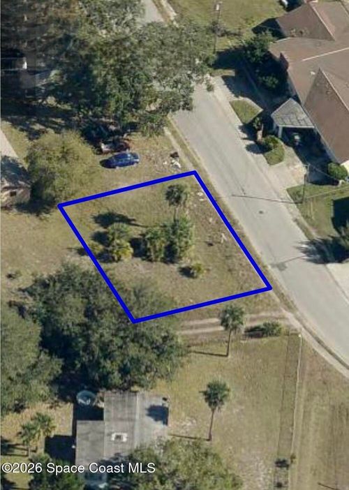 810 Booker St, Titusville, FL, 32780 | Card Image