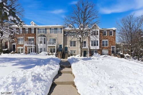 196 Sapphire Ln, Franklin Park, NJ, 08823-1638 | Card Image