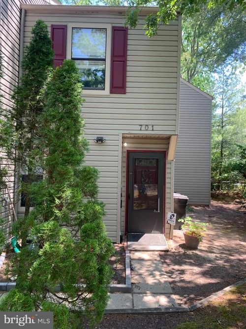 701 Bromley Est, PINE HILL, NJ, 08021-6403 | Card Image