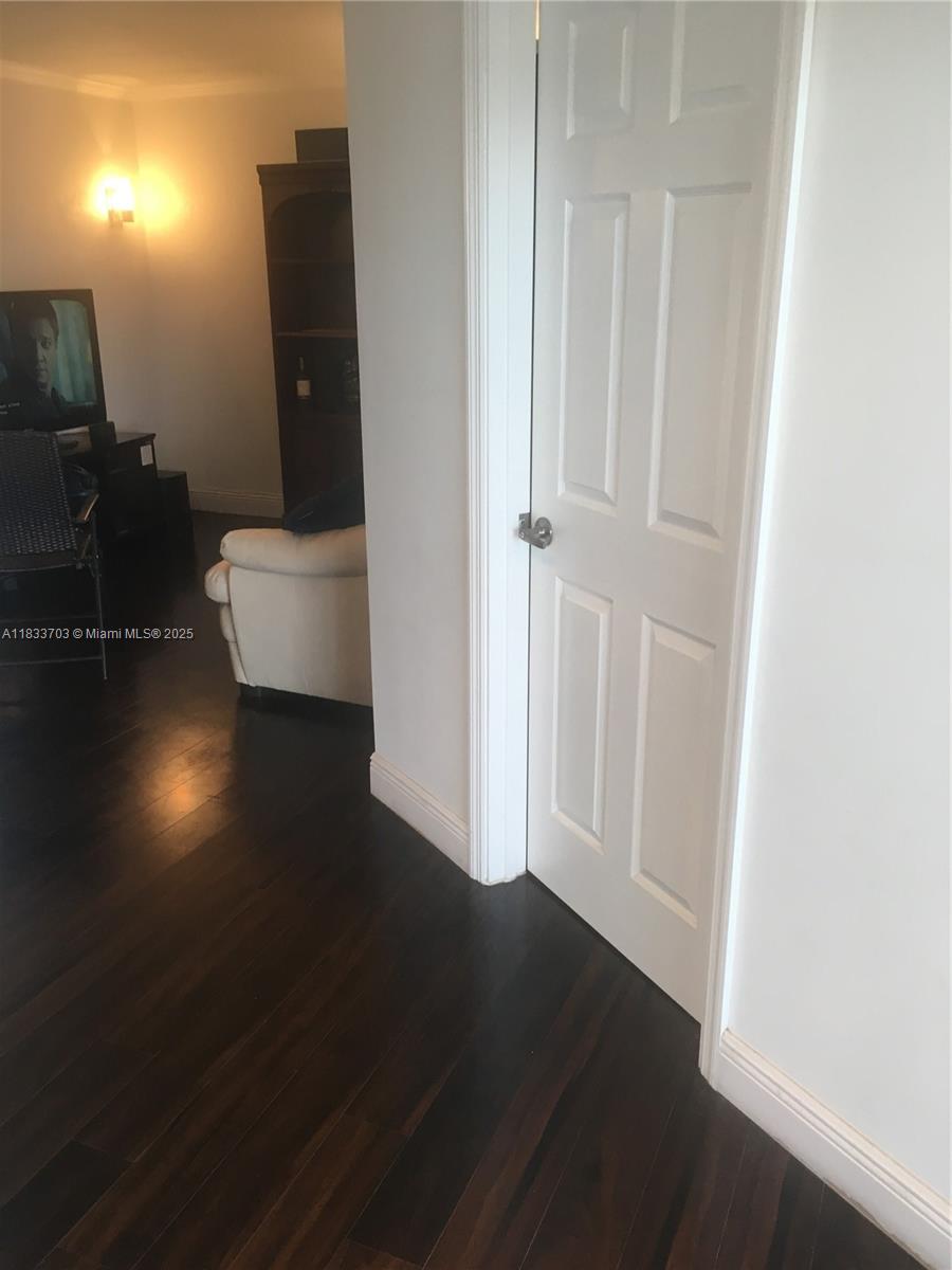 Residential in Miami 4