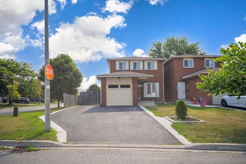 2 Trewartha Cres, Brampton, ON, L6Z1X4 | Card Image