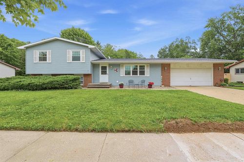 960 Maricopa Drive, OSHKOSH, WI, 54904 | Card Image