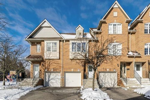 2-1591 S Parade Crt, Mississauga, ON, L5M6G1 | Card Image