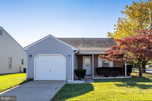 1 Adner Dr, MOUNT LAUREL, NJ, 08054-3039 | Card Image