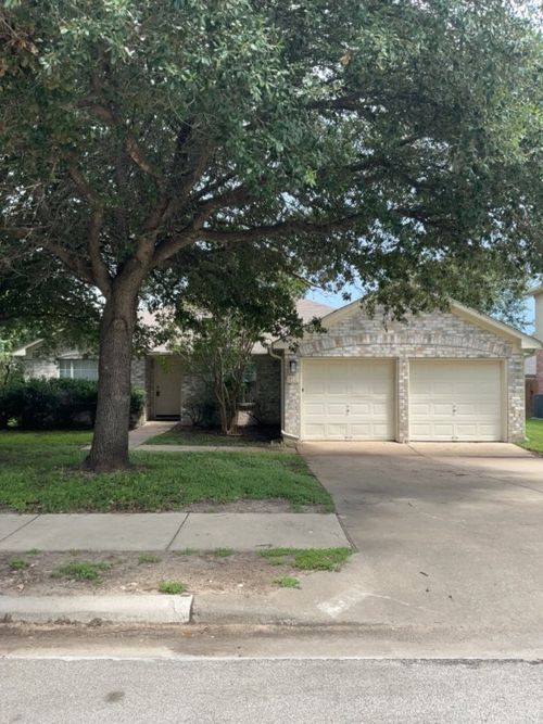 1313 Terra St, Round Rock, TX, 78665-1115 | Card Image