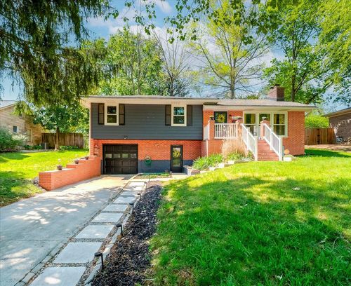 936 Maywick Dr, Lexington, KY, 40504-3122 | Card Image