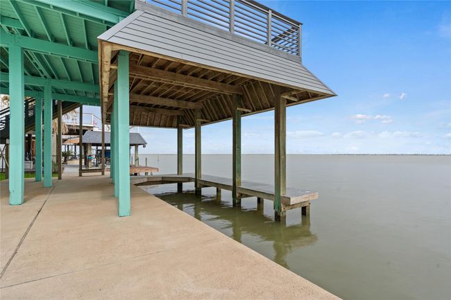Private boat slip/lift. Ready to fish? | Image 33
