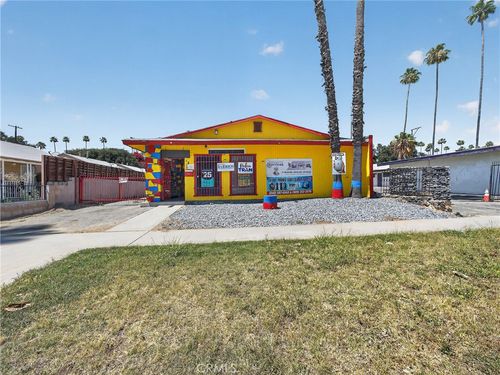 422 West 16th Street, San Bernardino, CA, 92405 | Card Image