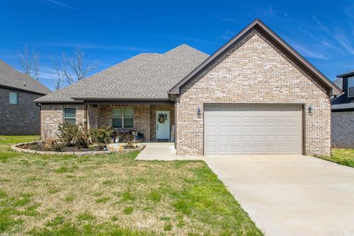 2013 Tapped Maple Dr, Sherwood, AR, 72120-5518 | Card Image