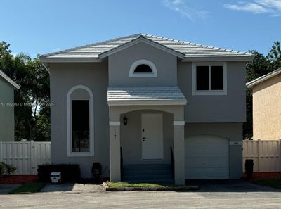 9810 Nw 2nd Ct, House other with 3 bedrooms, 2 bathrooms and null parking in Plantation FL | Image 1