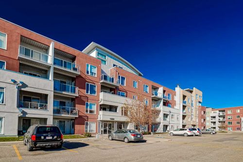 1318-604 E Lake Blvd Ne, Airdrie, AB, T4A0G5 | Card Image