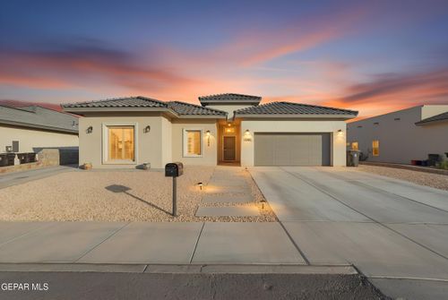 2084 Santa Isabella Dr, Sunland Park, NM, 88063-8609 | Card Image