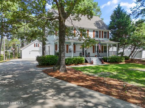 6486 Walden Pond Ln, Southport, NC, 28461-2612 | Card Image