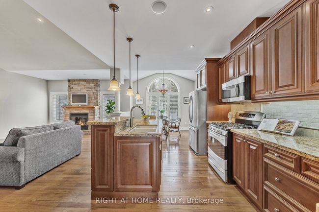 1205 Seadon Rd, House other with 4 bedrooms, 4 bathrooms and 10 parking in Springwater ON | Image 19